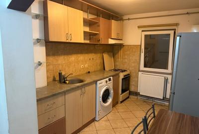 Apartament cu 2 camere semidecomandat în Complex Studențesc