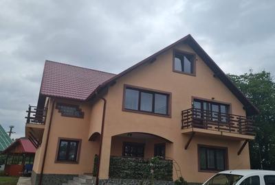 Casă cu 4 camere în Crăcăoani - 8