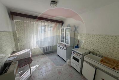 Apartament cu 3 camere decomandat în Central - 2