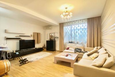 REV2003351 Casa Pipera Iancu Nicolae curte individuala - 1