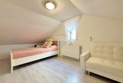 Casa cu 5 camere de vanzare in zona 3 Insule, Arad - 4