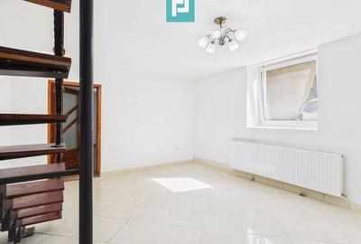 Apartament 4 camere, Bulevardul Revoluției - 3