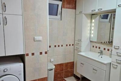 Se inchiriaza apartament cu 2 camere - 3