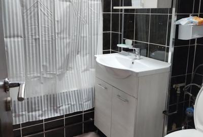 Apartament cu 3 camere decomandat în Bran - 4