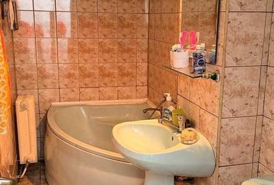 Apartament cu 3 camere decomandat în Cetate - 3