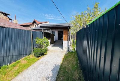 Casă cu 3 camere cu Teren 232 Mp în Central - 2