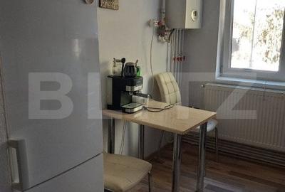 Apartament de vanzare, 2 camere, 57 mp, etaj 1,  zona Teaca - 1