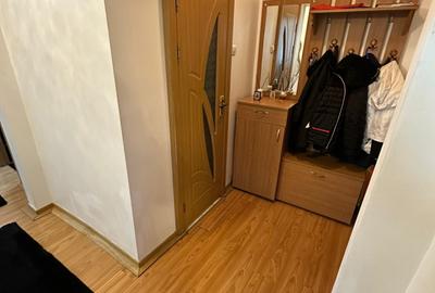Tomis Nord- 3 Camere decomandate, mobilat-utilat , etaj 3/4, centrala gaze - 20