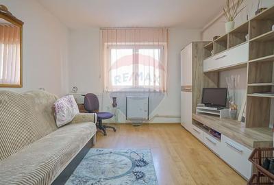 Garsonieră decomandată în ISR - 1