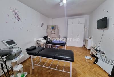 Casă individuală cu 8 camere cu Canalizare în Ultracentral - 7