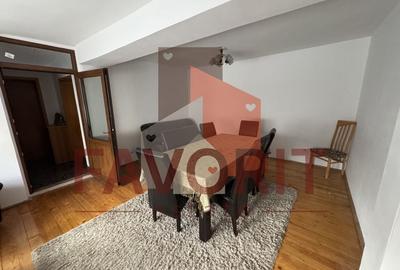 Casă individuală cu 6 camere în Ronaț