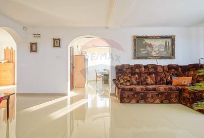 Casă cu 4 camere cu Teren 753 Mp în Prejmer - 22