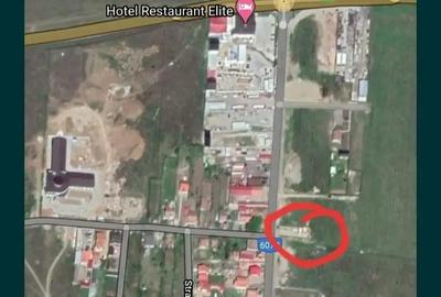 Casă cu 4 camere cu Teren 500 Mp în Central - 2