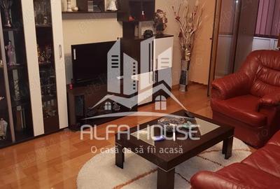 Inchiriez 3 camere Decomandat zona Govandari Micro 4 - 3