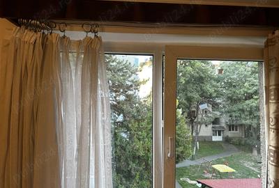 Apartament 3 camere decomandate zona Poli 2 - 5