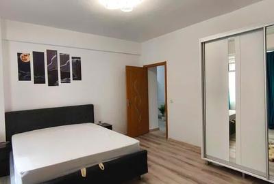 Apartament cu 2 camere, mobilat în Baza 3 - 4