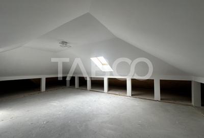 Casă individuală cu 5 camere cu Canalizare în Daia - 9