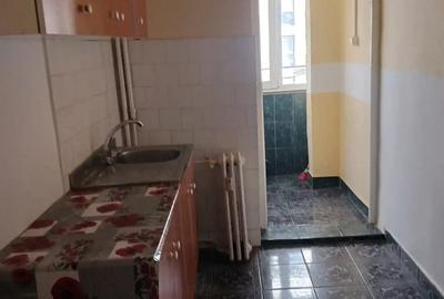 Garsoniera mare, Nufarul - 2