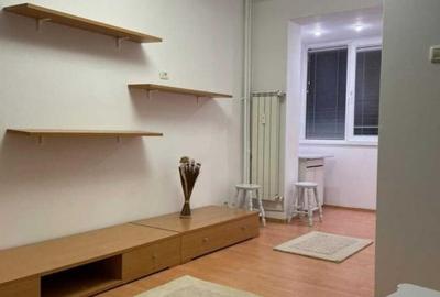 Garsoniera confortabila de 31 mp, etaj 1/10 – zona Titan, la 3 minute de metrou - 2