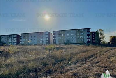 Teren de vanzare pentru bloc P + 7 sau case P + 2 / Comercial   in Drumul Tabere - 1