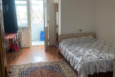 Garsonieră decomandată în Far - 3