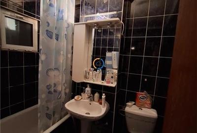 Apartament trei camere Tudor Vladimirescu etaj 3/8 Apartament trei camere Tudor Vladimirescu etaj 3/8 - 13