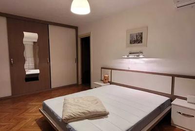 Apartament 3 camere de inchiriat in Centru - 4