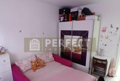 Apartament cu 3 camere semidecomandat în Nord