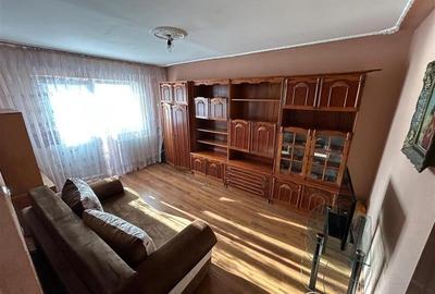 Apartament 2 camere decomandat etaj intermediar Astra-Carpatilor