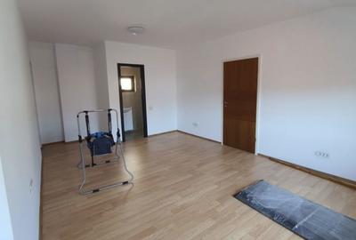Spațiu comercial, de 20 mp, în Trocadero - 4