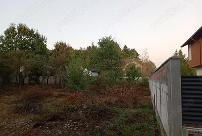 Teren de 572 mp, în Central - 1