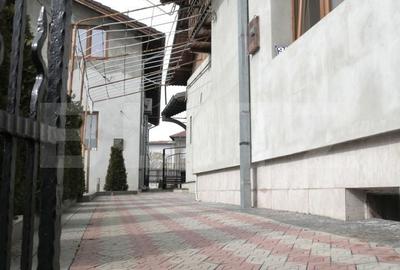 Casă cu 5 camere cu Teren 296 Mp în Micro 4 - 12