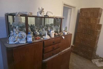 Apartament cu 3 camere semidecomandat în Saraiu - 1
