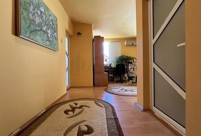 Casă individuală cu 4 camere cu Canalizare în Micro 2 - 15