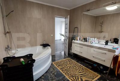 Casă cu 4 camere cu Teren 550 Mp în Central - 4
