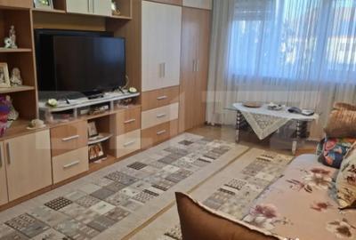 Apartament cu 3 camere decomandat în Obcini - 3