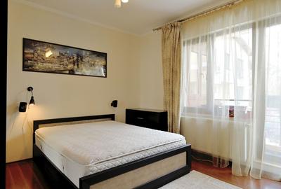 Apartament cu 4 camere semidecomandat, mobilat în 1 Mai - 16