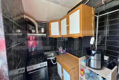 Apartament cu 3 camere decomandat, mobilat în Valea Rosie - 7