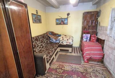 Casa tradi?ionala in Benge?ti-Ciocadia, str. Linia Mar - 3