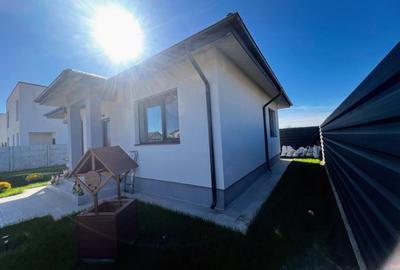 Casă individuală cu 3 camere cu Canalizare în Clinceni - 2