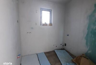 Casă cu 3 camere cu Teren 650 Mp în Central - 2