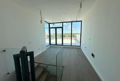 Eleganță Contemporană pe Trei Niveluri - Triplex cu Terase Panoramice - 12