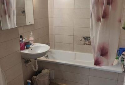 Garsonieră decomandată, mobilată în Bartolomeu - 11