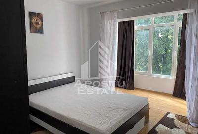 Apartament cu 3 camere, zona Soarelui, Centrala Proprie - 5