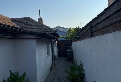 Casă cu 3 camere cu Teren 262 Mp în Central - 2