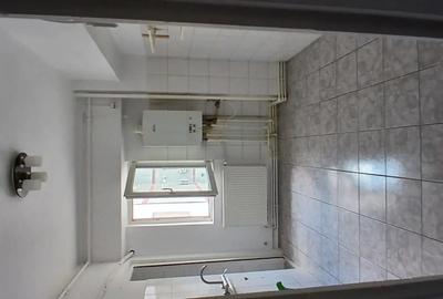 Apartament trei camere Constan?a Tomis 2bloc Furnicu?a - 2