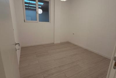 Apartament cu 3 camere semidecomandat în Malu Roșu - 3
