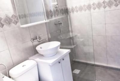 Apartament cu 3 camere decomandat în Central - 2