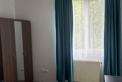 Apartament cu 4 camere semidecomandat în Gojdu - 4