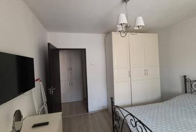 Apartament cu 3 camere semidecomandat, mobilat în Tomis III - 2